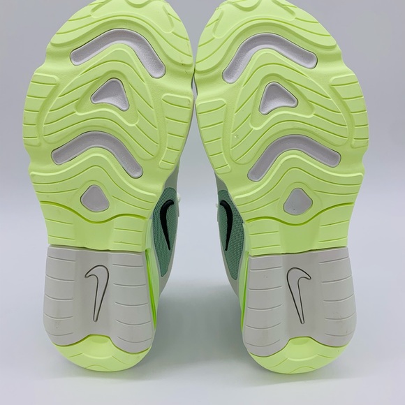 W Air Max 200 - Picture 6 of 8